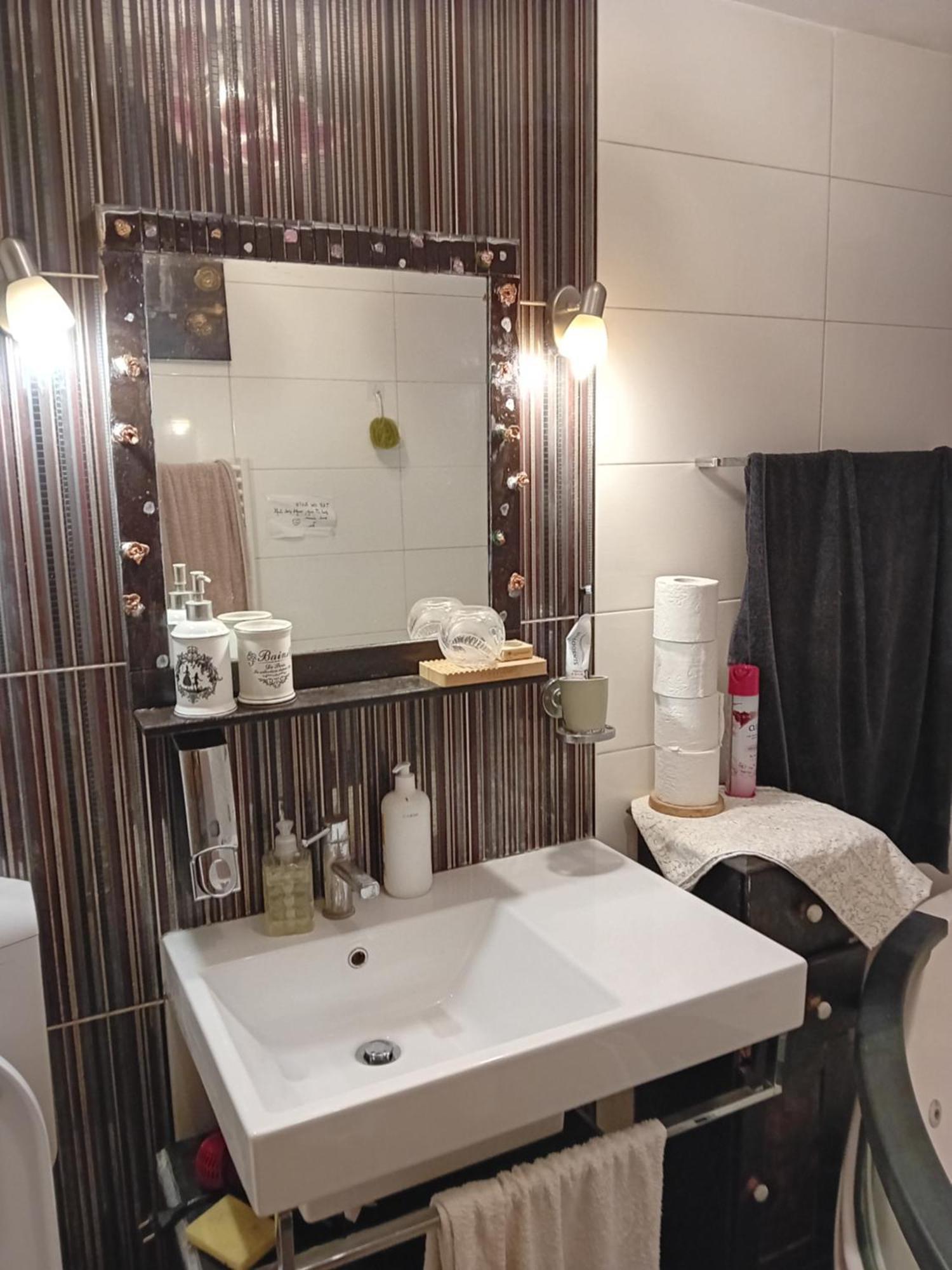 Indian Tent Tipi In Shared Lot And Shared Bathroom Mrse Extérieur photo